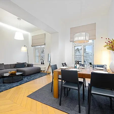 5 Stories Luxury&space In The Old Town With Care For Lejlighed