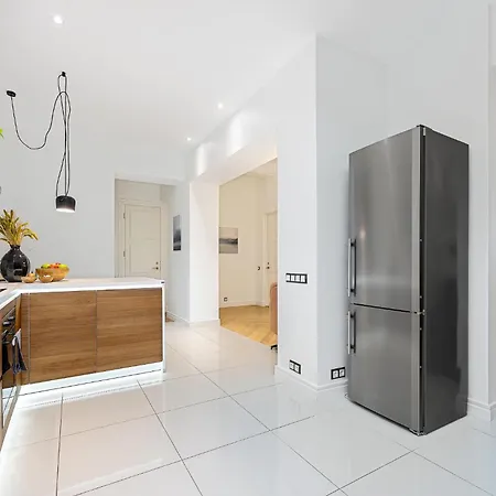 5stories Luxury Space In Old Town With Care * Reval