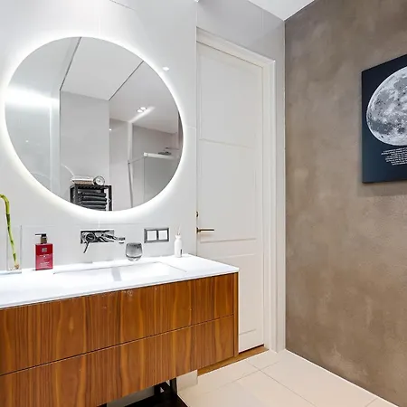 5stories Luxury Space In Old Town With Care * Reval