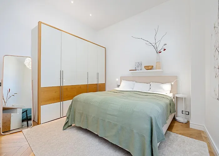 5stories Luxury Space In Old Town With Care شقة *