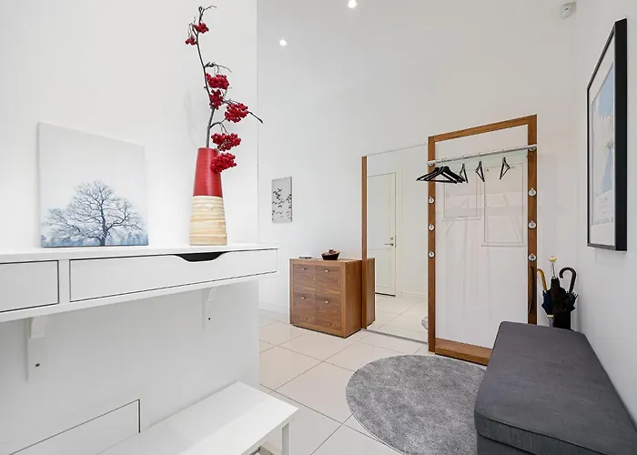 Korter 5stories Luxury Space In Old Town With Care Tallinn