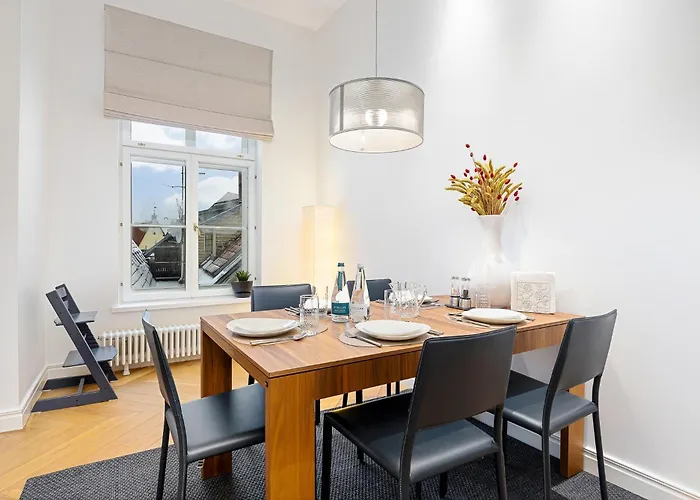 Korter 5stories Luxury Space In Old Town With Care *